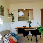 Vue 公寓 *