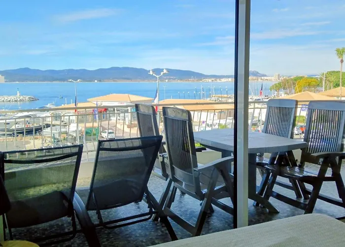 Vue * Saint-Raphaël