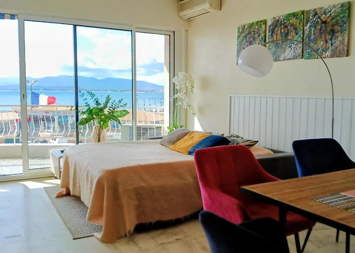 Διαμέρισμα Vue *